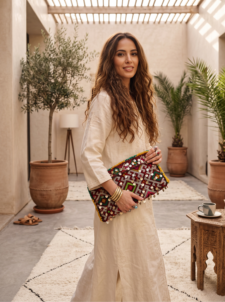 Moroccan Red Multi Colour Kilim Hand Clutch.no.2 - Maison De Marrakech