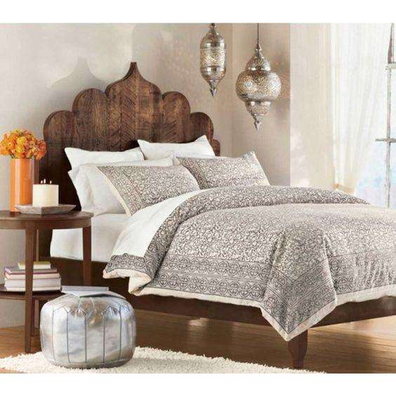 Silver Moroccan Pouf - Maison De Marrakech