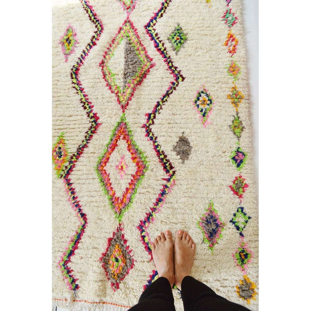 FREE SHIPPING>> Vintage Moroccan Boucherouite Rug, Beni Ouirain Moroccan Rug No. 31, 6.1 x 3.8 ft. - Maison De Marrakech