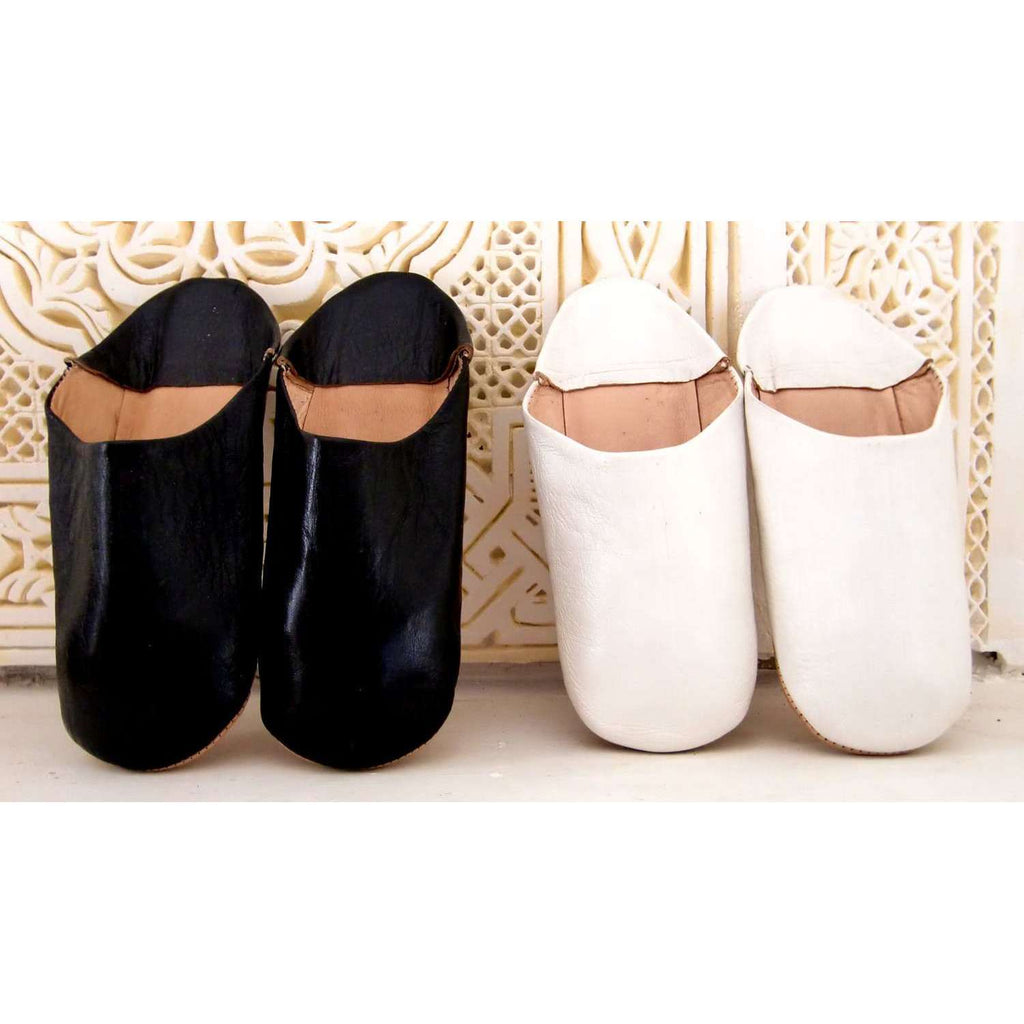 Men Black Plain Leather Slippers- Babouche - Maison De Marrakech