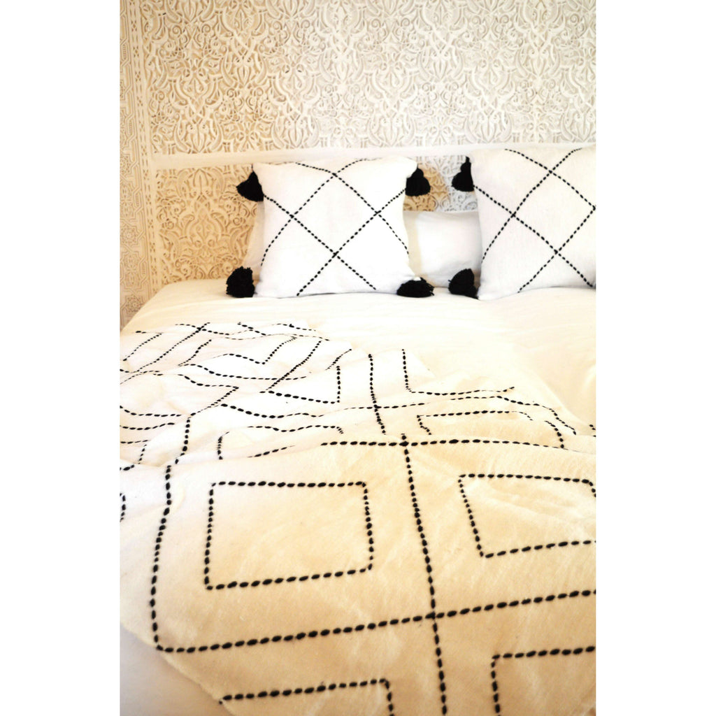 White & Black Beni Ourain Style Moroccan Cushion Pillow Cover,White & Black Beni Ourain Style Moroccan Cushion Pillow Cover