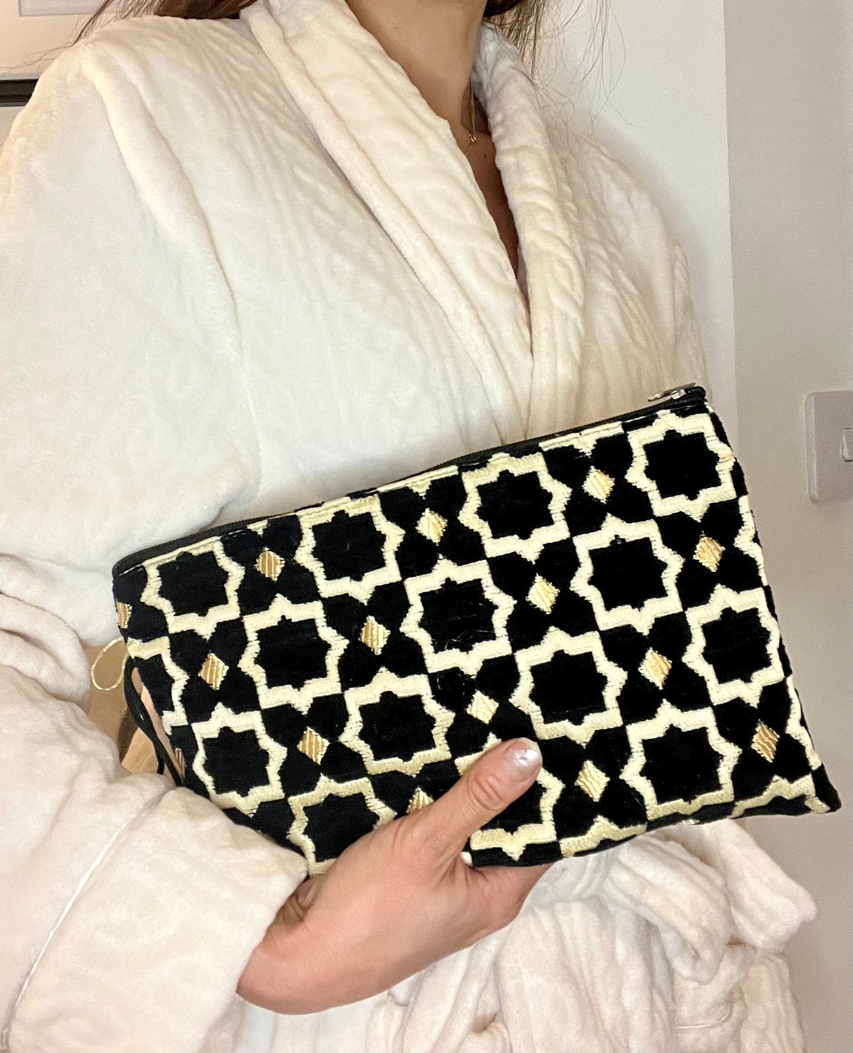 LARGE MAKEUP CLUTCH SULTANAHMET SUMMER