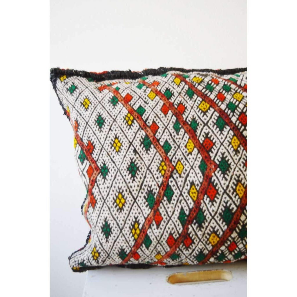Berber Pattern Kilim Cushions-lumbar, vintage cushions No. 36 - Maison De Marrakech