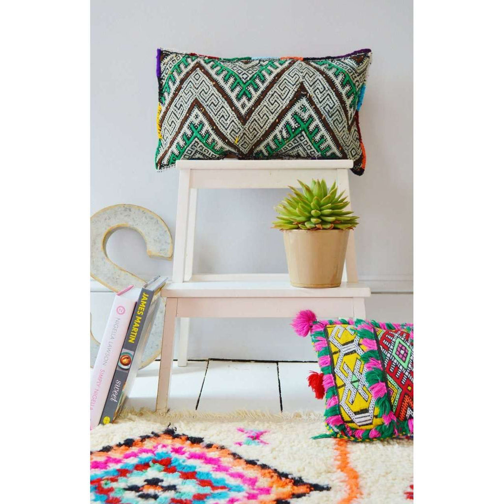Berber Pattern Kilim Cushions-lumbar, vintage cushions No. 7 - Maison De Marrakech