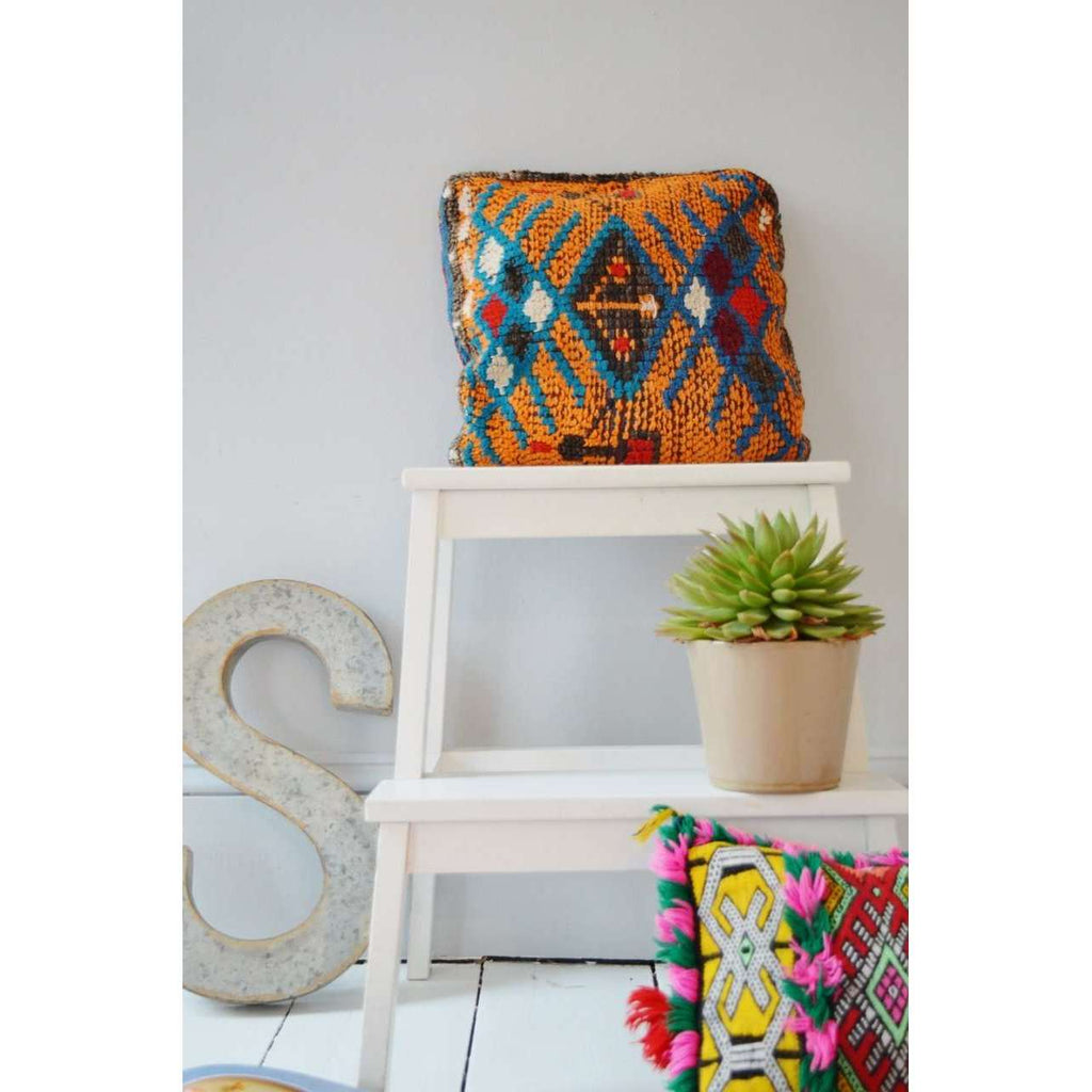 Berber Pattern Kilim Cushions-lumbar, vintage cushions No. 9 - Maison De Marrakech