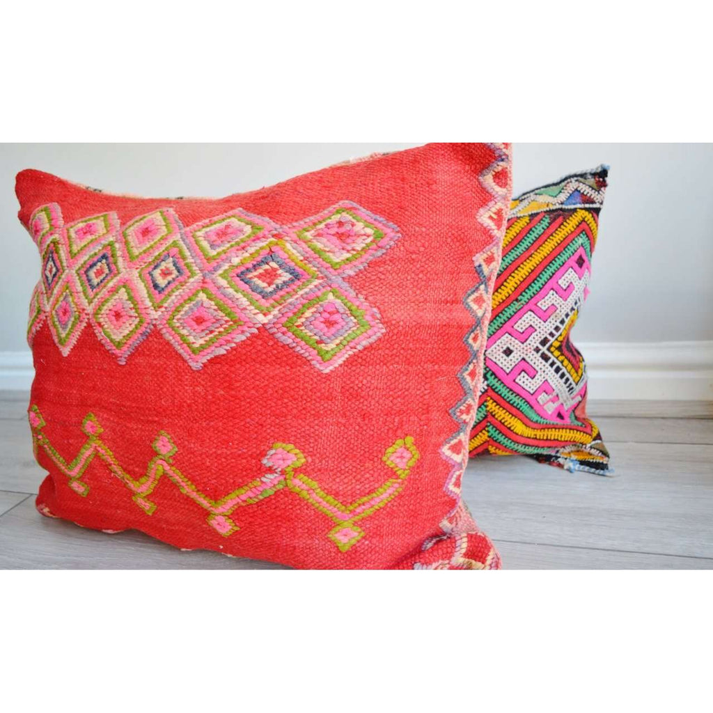 Berber Pattern Kilim Cushions-lumbar, vintage cushions No.2019F - Maison De Marrakech