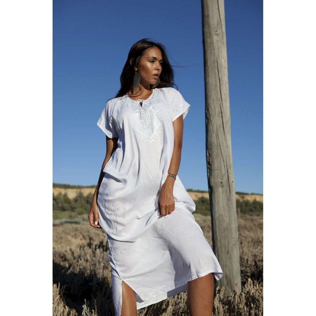 White Resort Kaftan Fez Style- Moroccan Kaftan - Maison De Marrakech