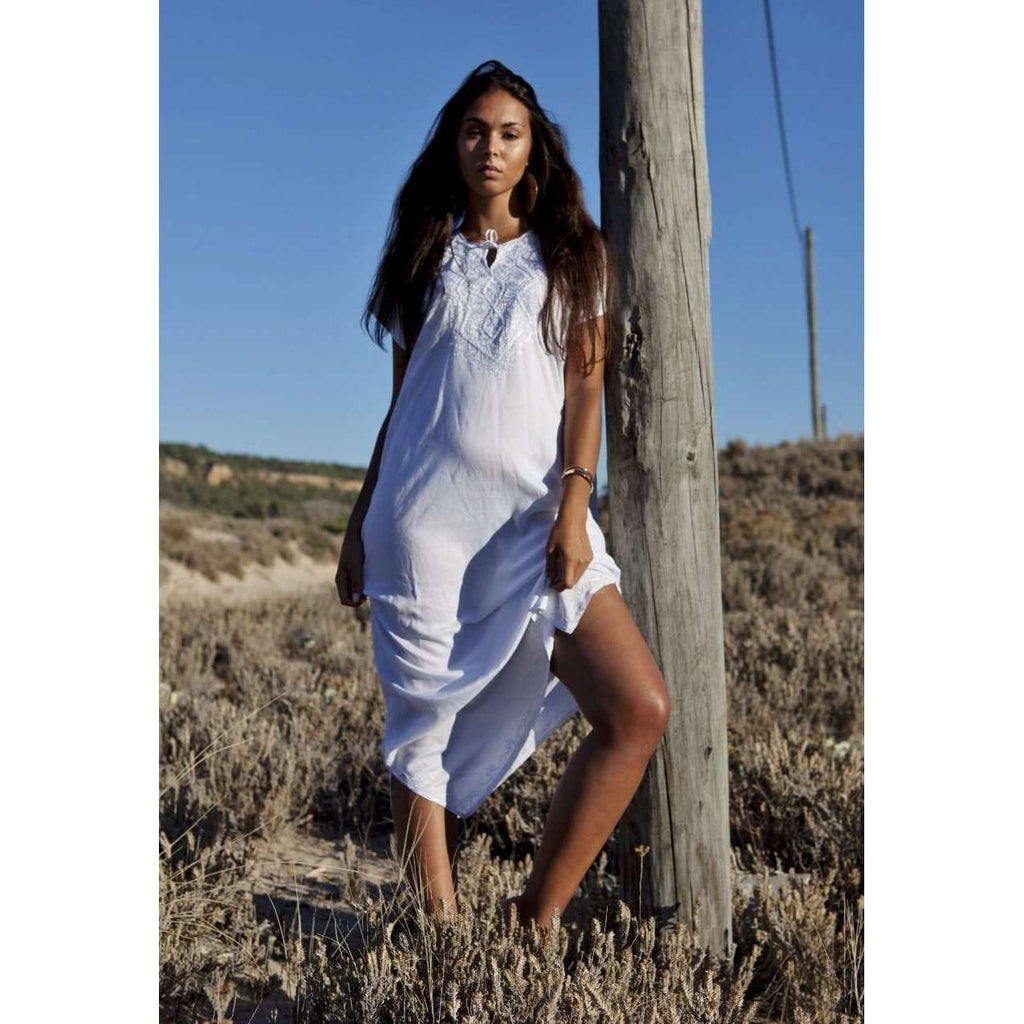 White Resort Kaftan Fez Style- Moroccan Kaftan - Maison De Marrakech