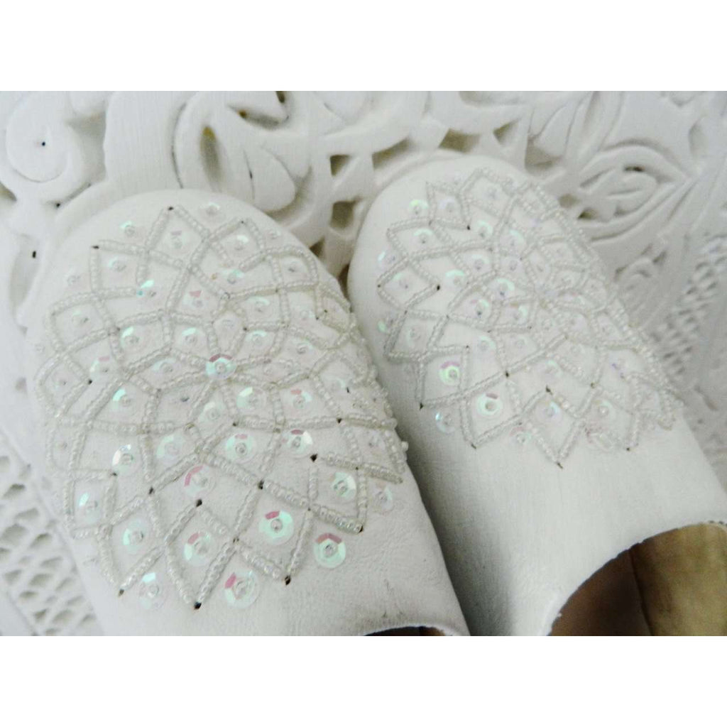 White Moroccan Les Etolie Babouche Slippers - Maison De Marrakech